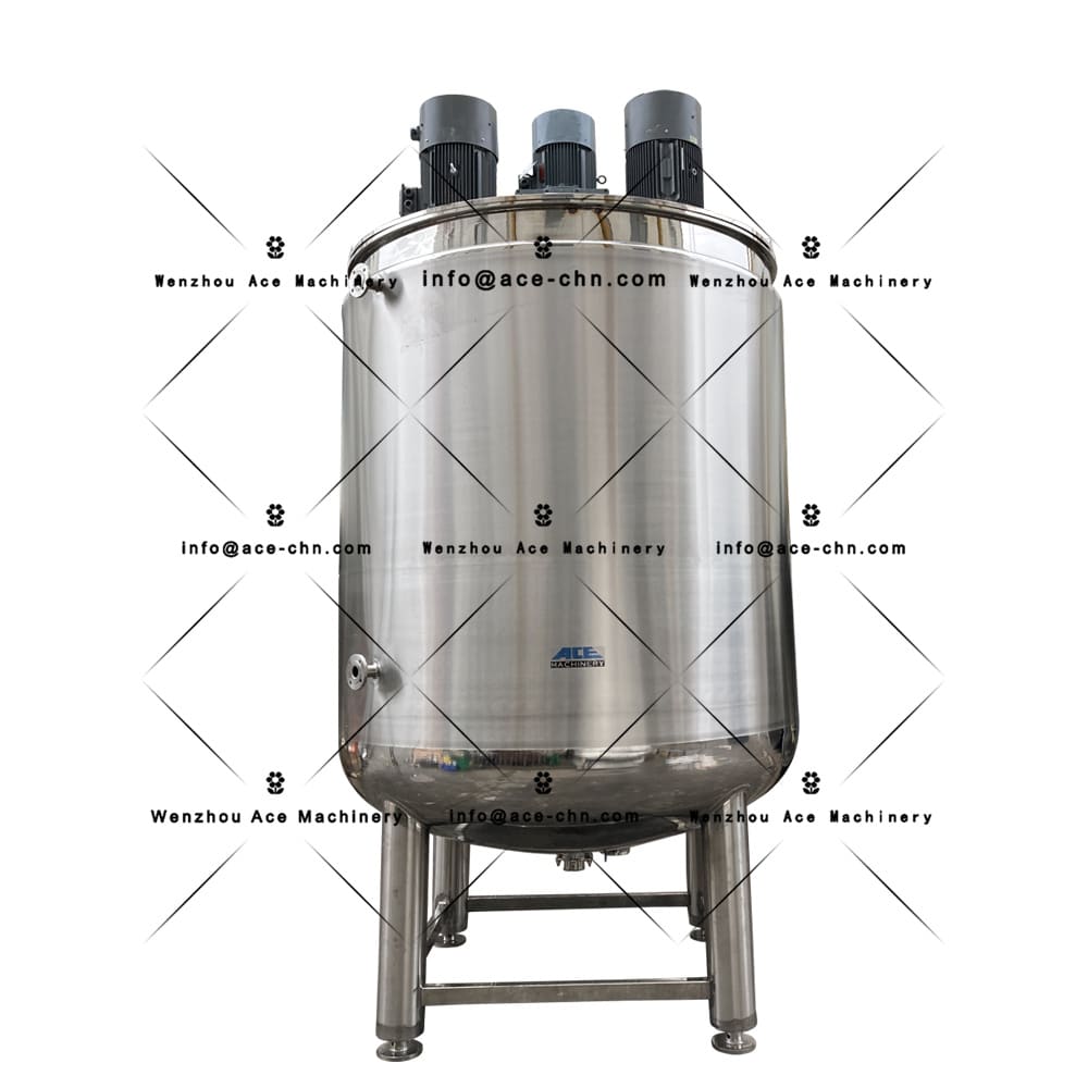 12000 litres chemical mixing tank with agitator