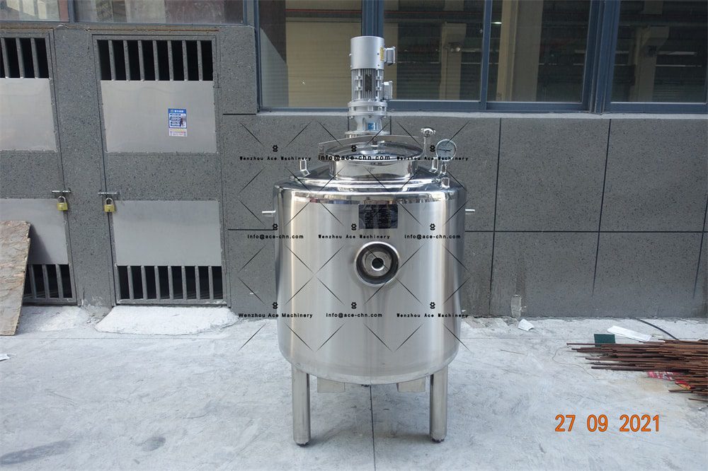 100 gallon jacketed mixing tank